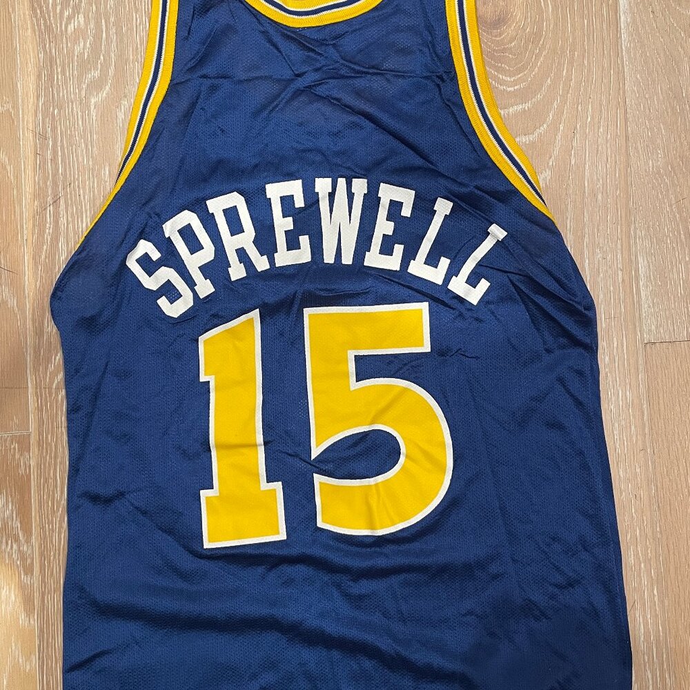 Vintage INFAMOUS Spreewell Jersey